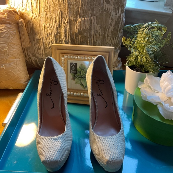 Off-White Pencey Leather Platform Pump - Picture 3 of 4